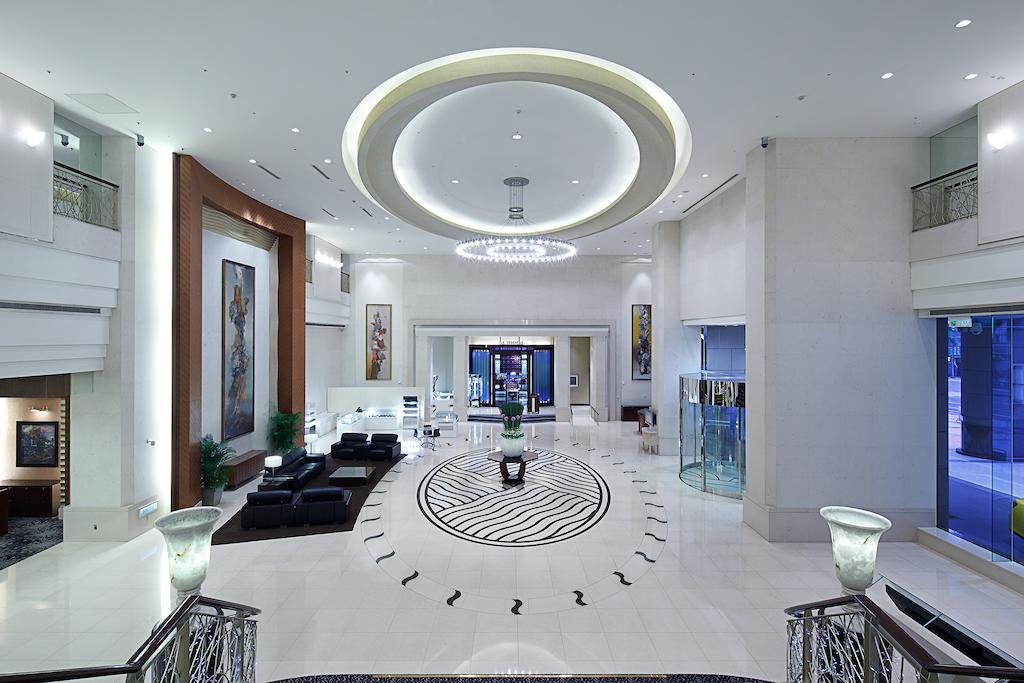 Tayih Landis Hotel Tainan Exterior photo Lobby